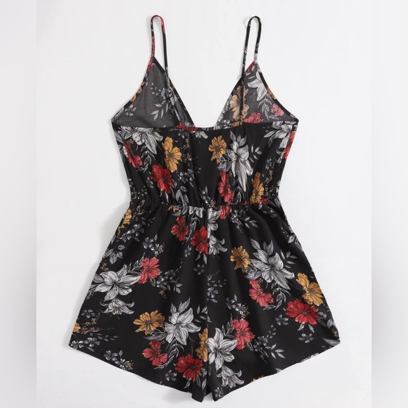 FLORAL ROMPER - Picture 2 of 3